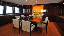 Motor yacht A2 - Dining